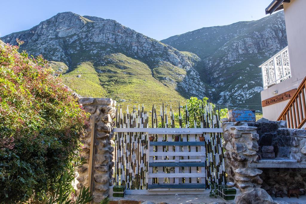 Hotel The Trailhouse Bettyʼs Bay Exterior foto