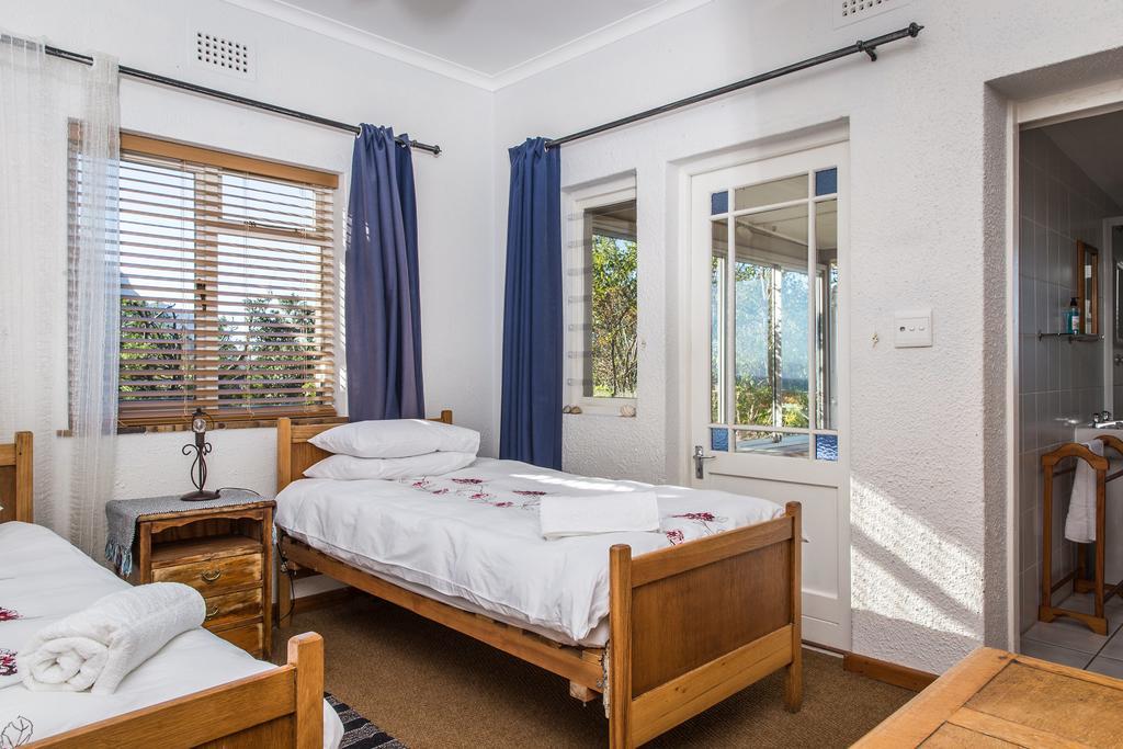 Hotel The Trailhouse Bettyʼs Bay Exterior foto